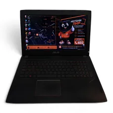   15,6" ASUS/Intel Core i7 6700HQ/8 GB DDR4/NVMe SSD 256 GB/NVIDIA GeForce GTX 1060 - 3 GB