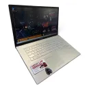 17,3" ASUS VIVOBOOK/Intel Core i3-8145U/8 GB DDR4/SSD 120 GB/Intel UHD Graphics